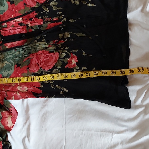 Anthropology One Fine Day Women's Sheer Jacket Top Black Floral Buttoned… - Picture 7 of 10